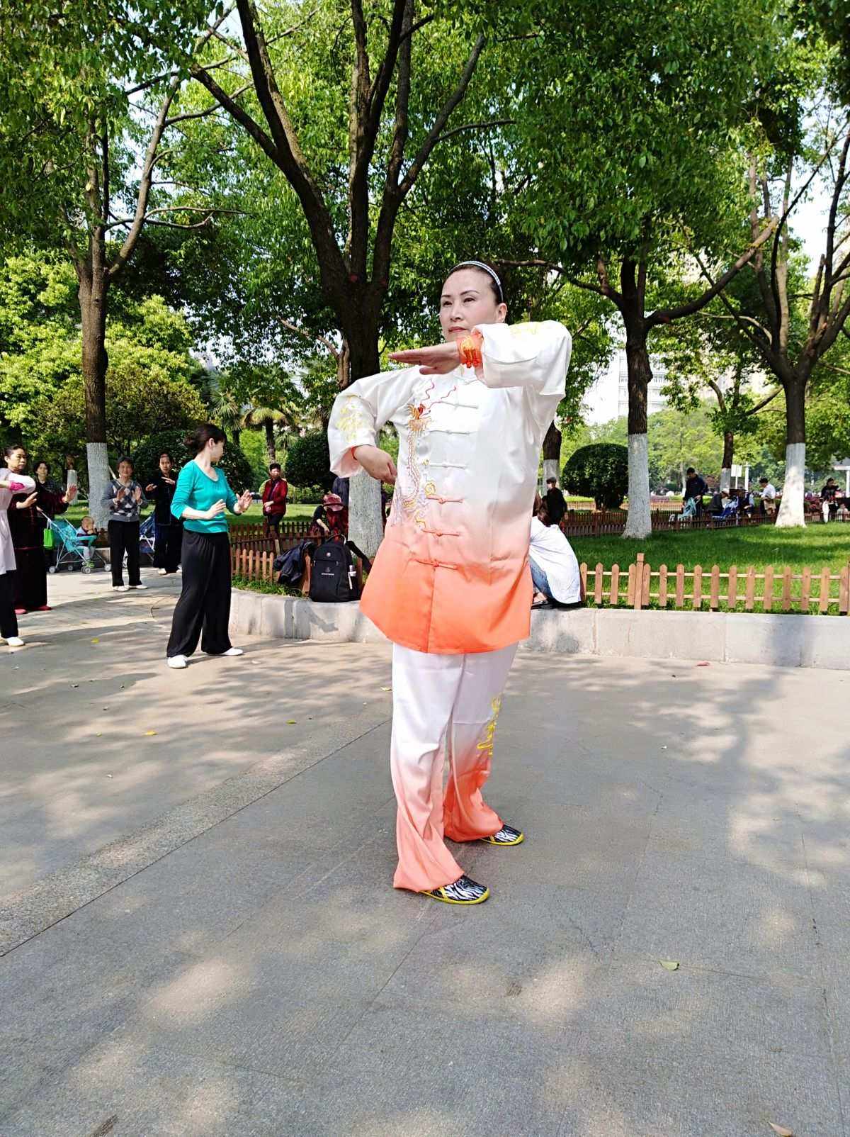 气功论坛手机客户端免费下载智能气功全套-第2张图片-太平洋在线下载